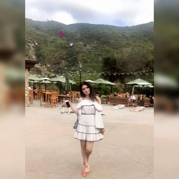 Red Carter White Shoulder Sleeves Minidress - Picture 3 of 3